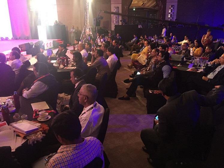 Konfrans və Simultan Tərcümə Texniki Xidmətlər Avadanlığı(图1)