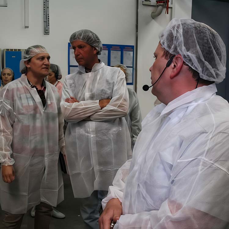 Fabrika Case Ziyarət